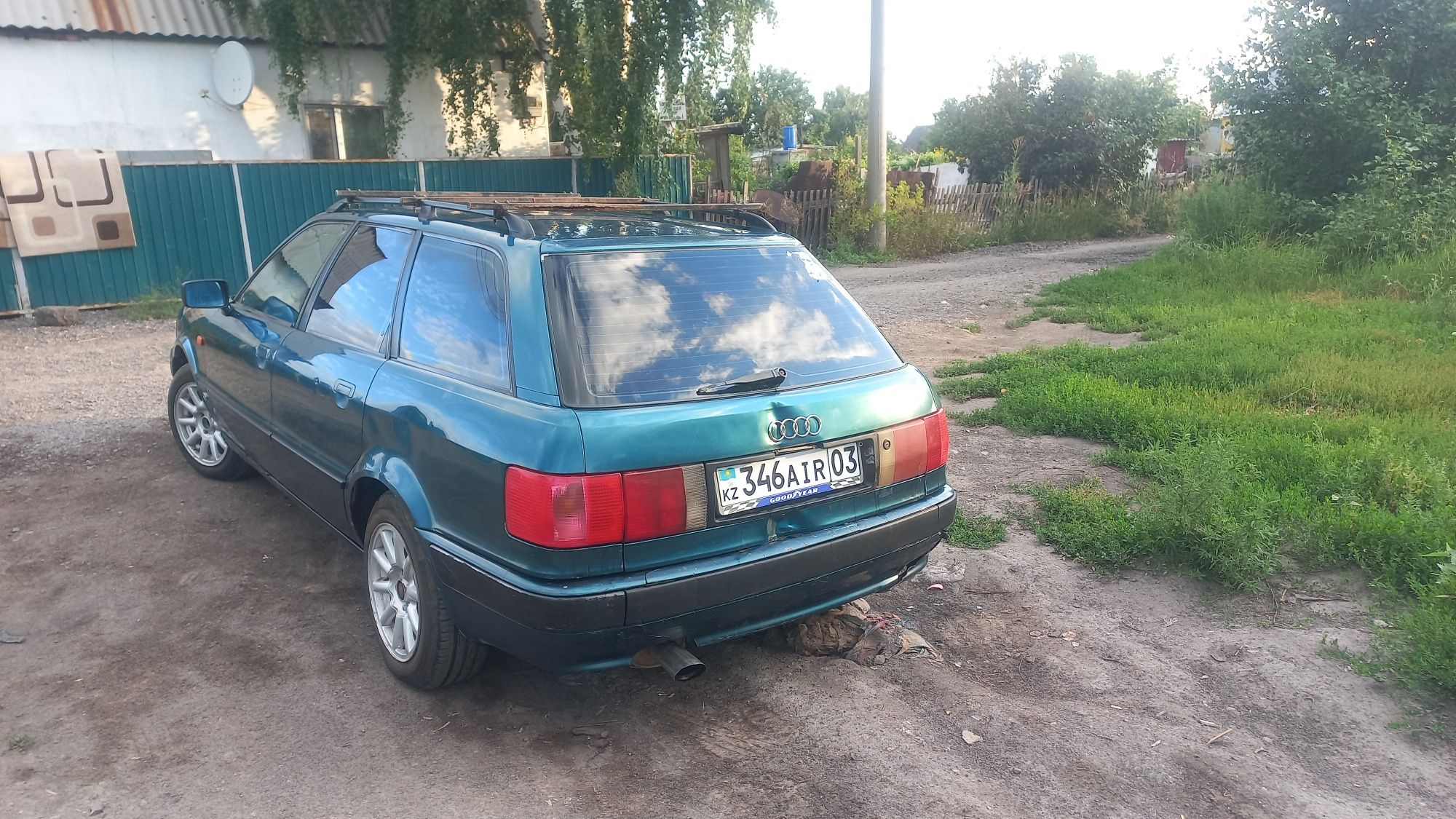 Ауди 80 б4 об 2.0 инжектор 1993г.в