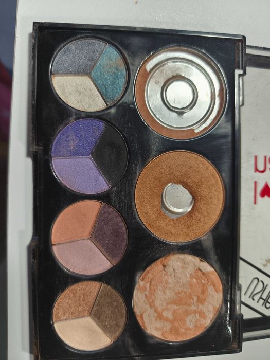 Палитри за грим , за лична и професионална употреба 2