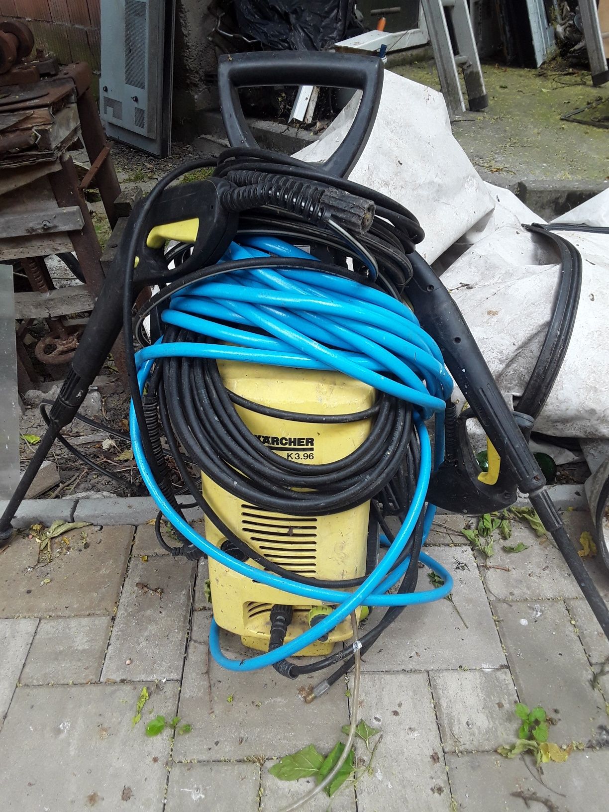 Aparat de spălat cu presiune electric