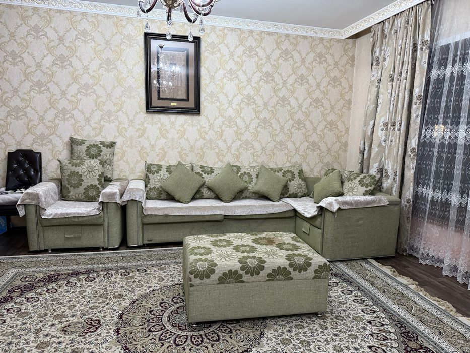 Продам большой диван