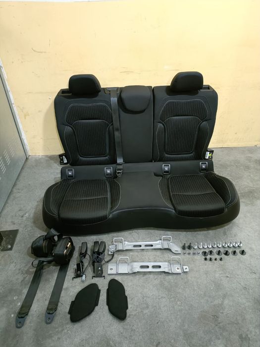 Bancheta Renault Megane IV 4