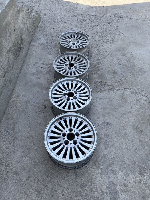 Диски от BMW, всего 3 дисков