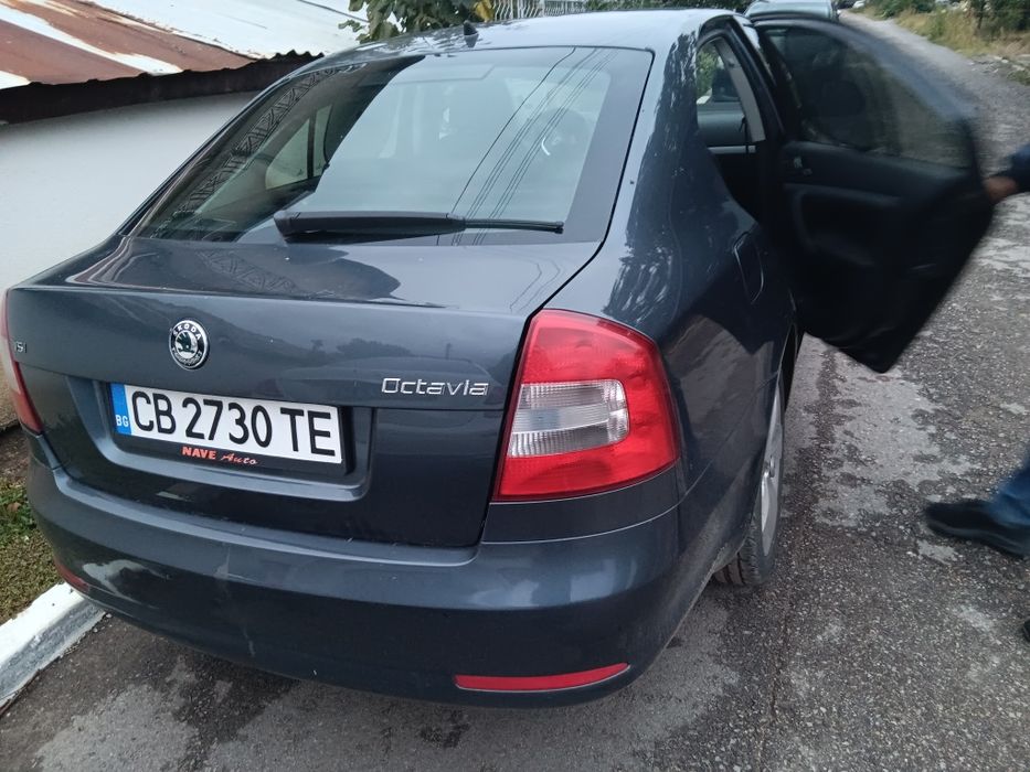Шкода Октавия 1.8 ТSI