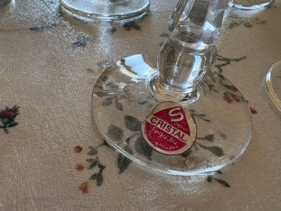 Pahare de cristal