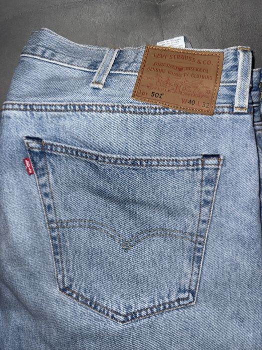 Чисто нови дънки Levi’s