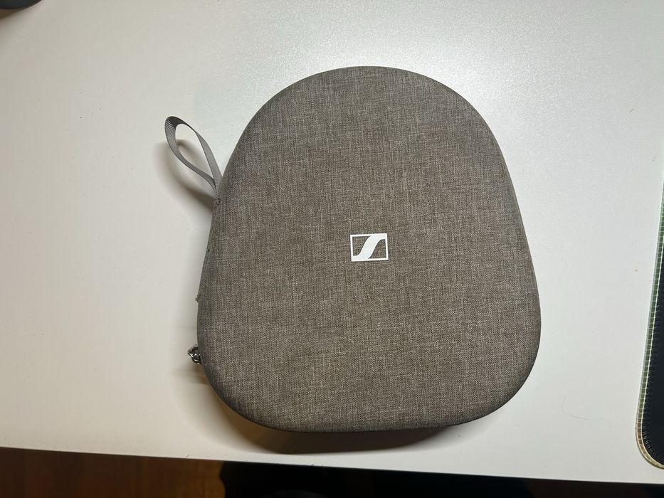 Sennheiser Momentum 4 слушалки