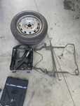 Kit roata rezerva Renault Trafic Opel Vivaro Nissan Primastar