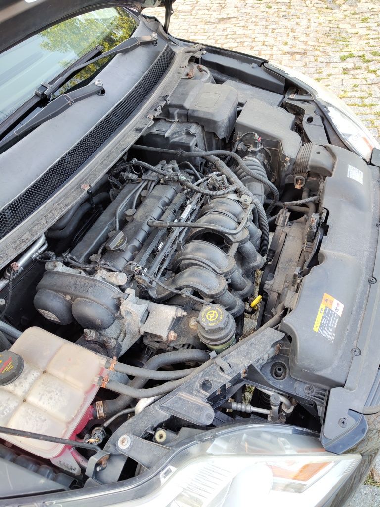 Ford Focus 2 Benzina 1.6 hatchback 2009