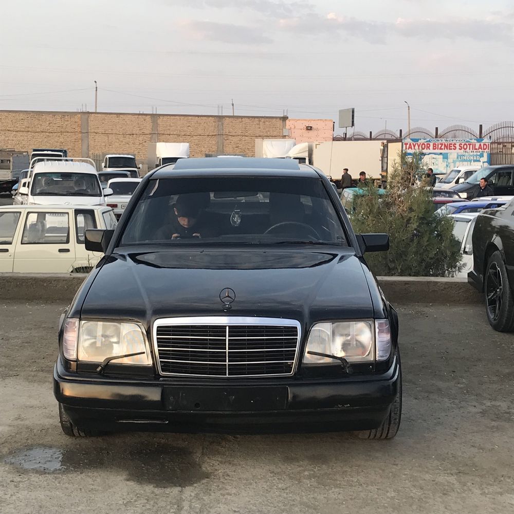 W124 eshka sotiladi