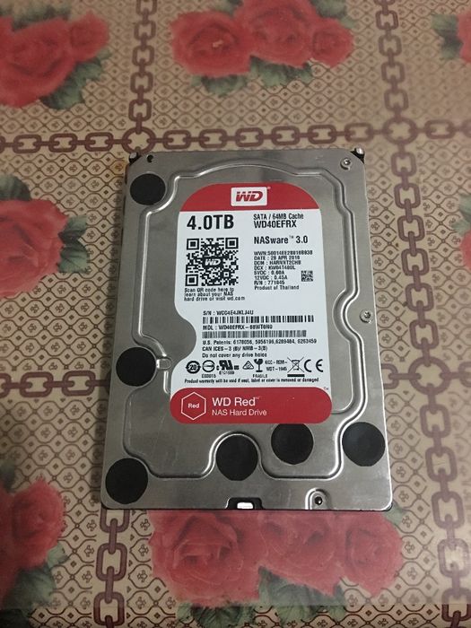 hard WD40EFRX 4Tb