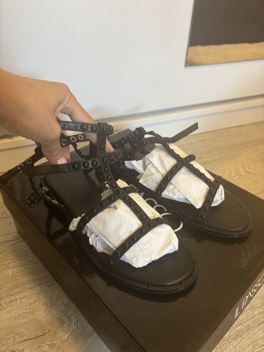 Sandale din piele Il passo