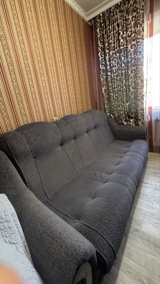 Продам диван раскладывается