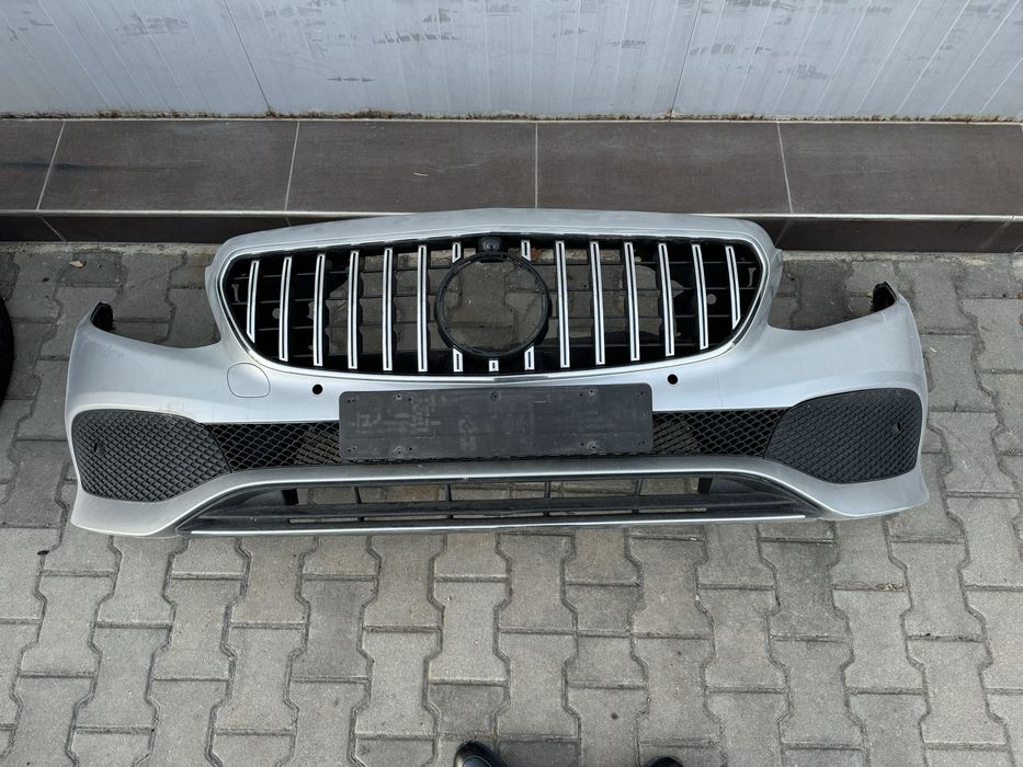 Оригинална предна броня с решетка за Mercedes E class w213 W238