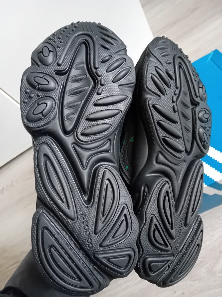 Нови Adidas originals OZWEEGO 37 ½