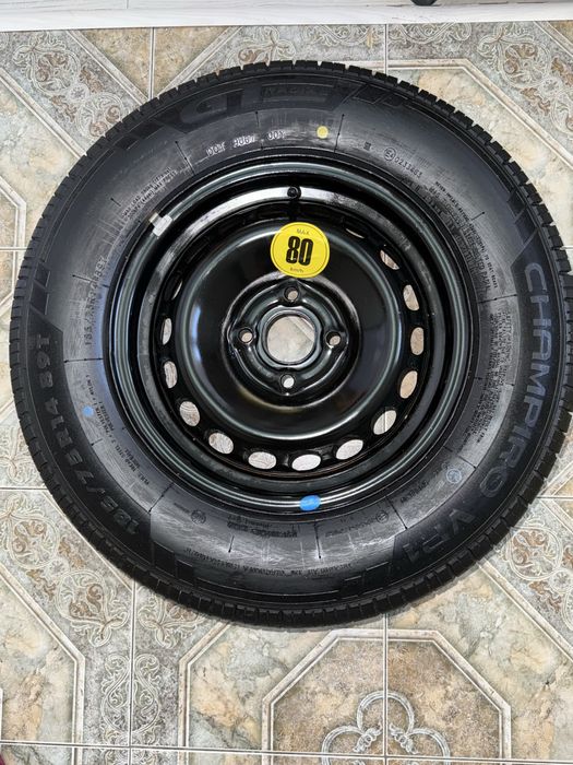 Новая запаска R14 + домкрат, ключ, крюк (всё в комплекте)