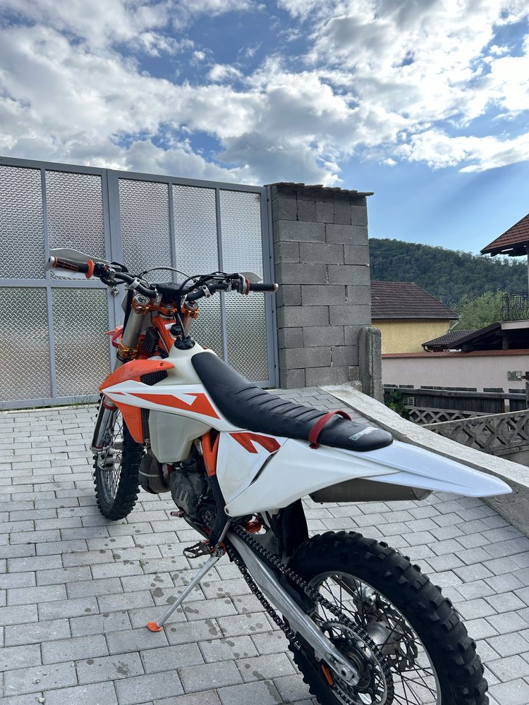 Vând KTM six days 300 TPI model 2020 Portugal