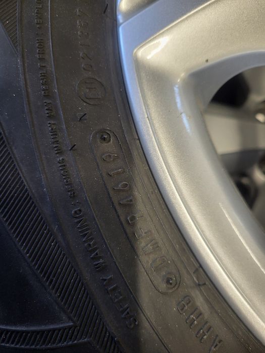 4 бр зимни 215/65/16 falken