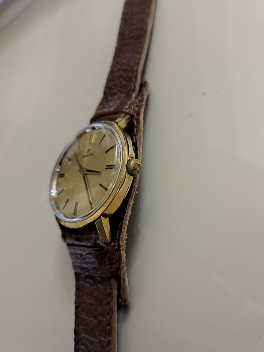 Античен Часовник ръчен зенит