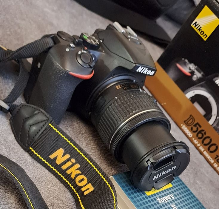 Продаю Nikon D5600