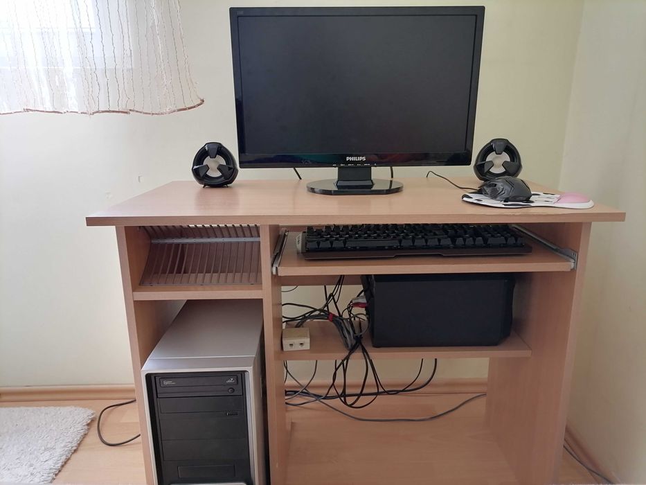 Calculator Delux pret 249 IEFTIN se poate repara usor