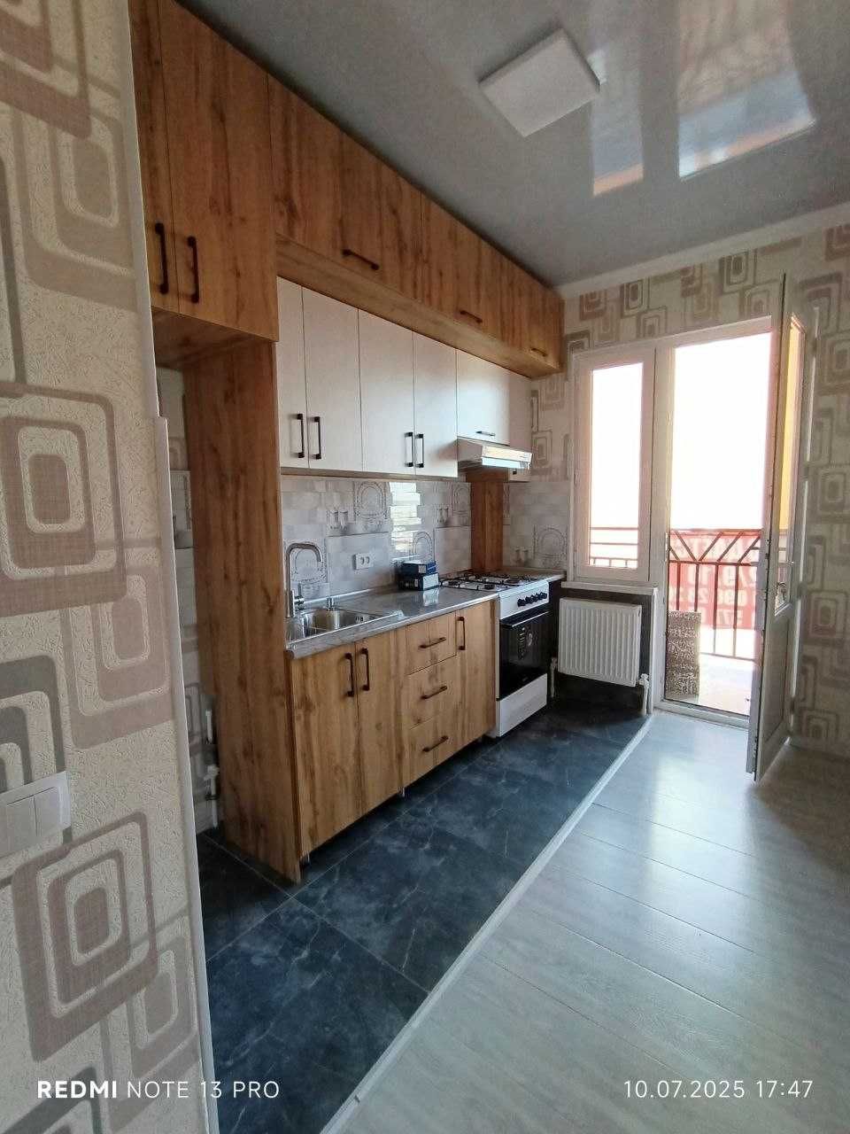 Срочно, продаётся квартира 2-ух комнатный квартира.