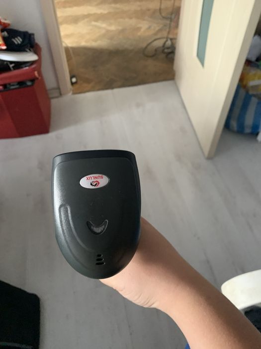 Продавам бежичен четец