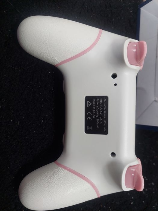 Джойстик за PS4 нов