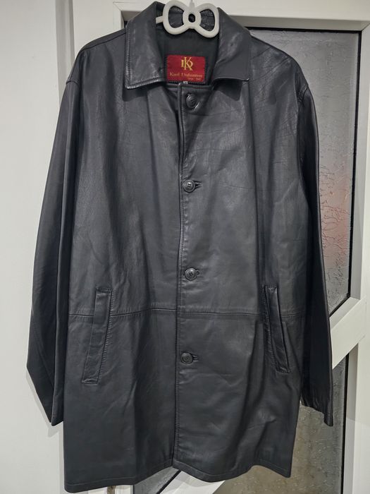 Scurtă piele Karl Dahintern