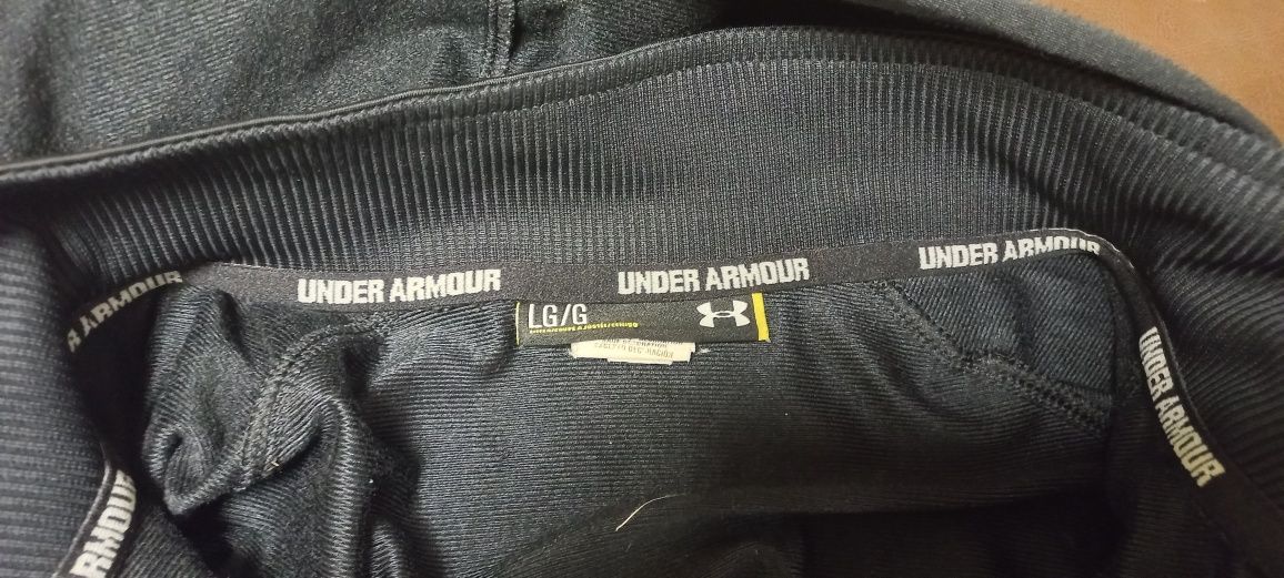 Under armor суичер/ветровка