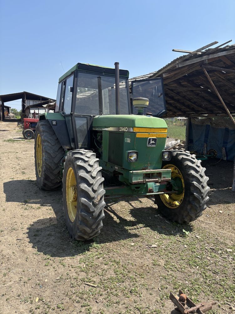 John deere 3140 vand sau schimb cu autoplatforma
