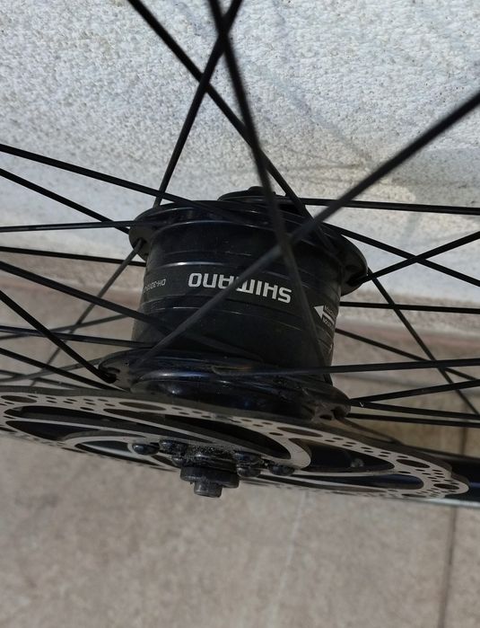 Roata fata cu dinam in butuc city bike 28"