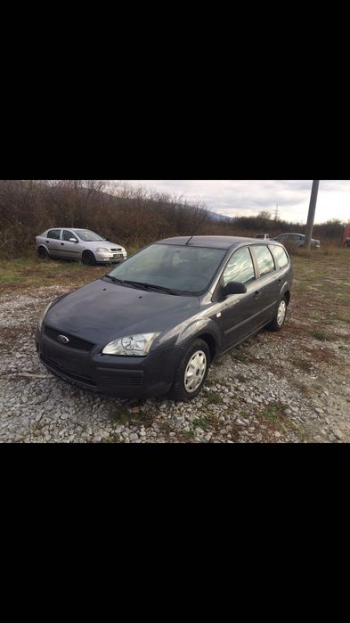 Dezmembrez 2xFord Ranger 2,5 TDI(Mazda B 2500) Ford Focus mot 2,0 tdci