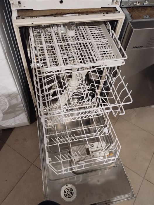 Съдомиялна MIELE 45 см.Инокс