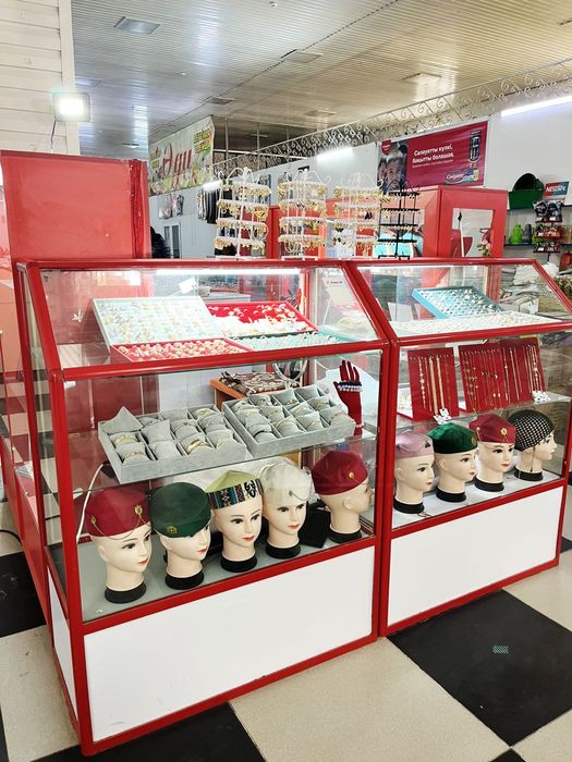 Срочно витрина продаётся