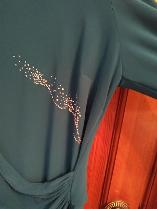 Костю женский брюки  с туникой 52 размер