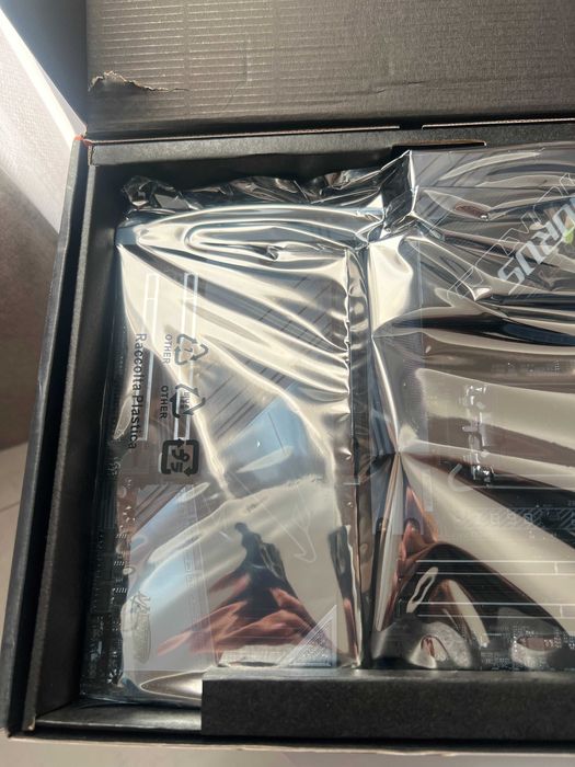 Placa de baza Gigabyte Aorus Z890 Master LGA1851 PCIE5 DDR5 NOU