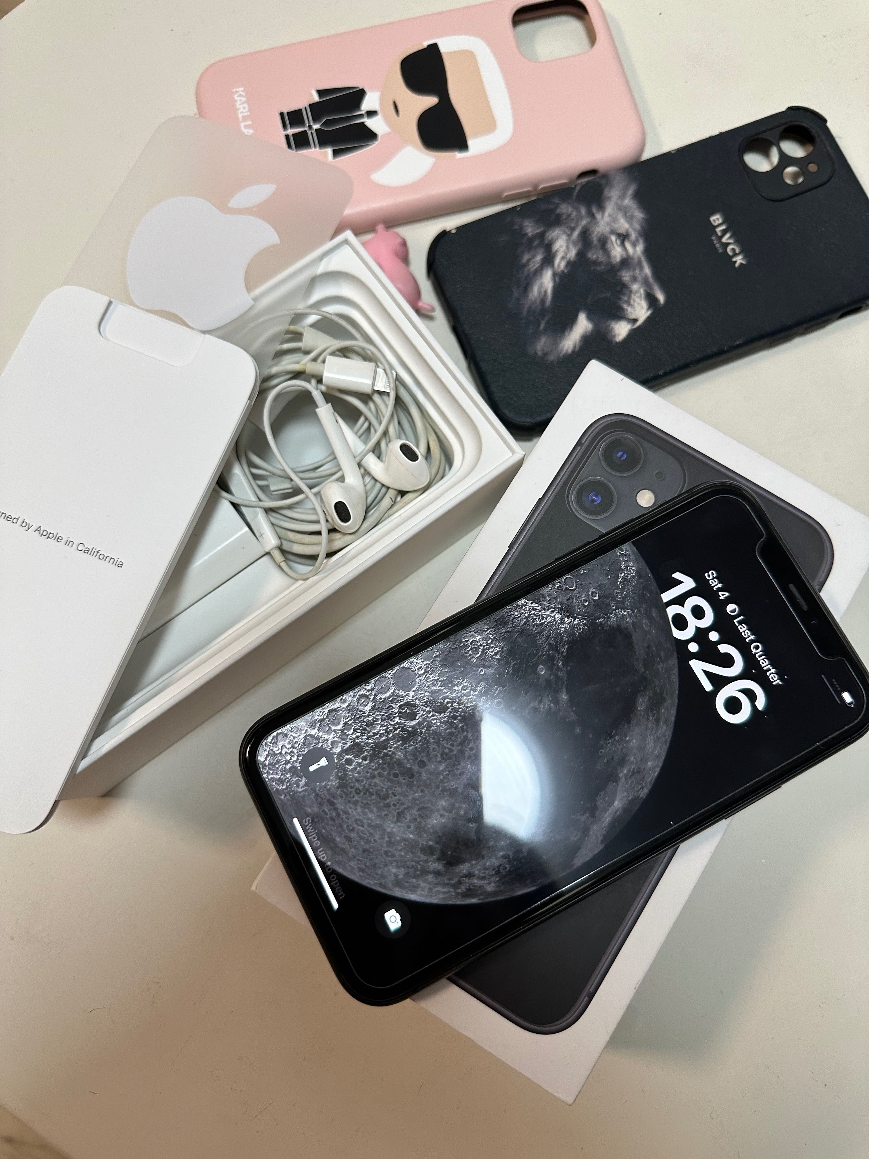 Iphone 11 супер запазен