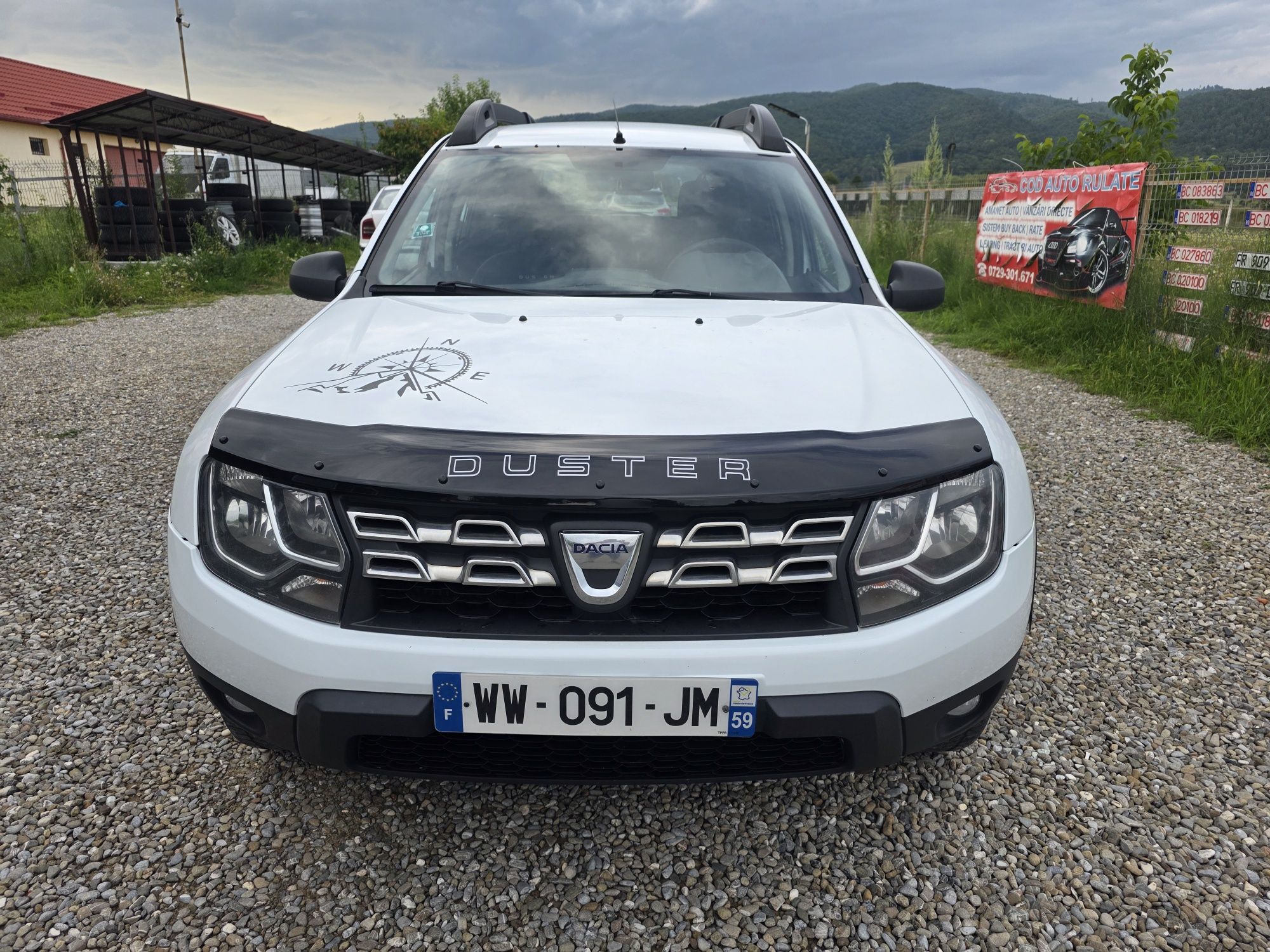 Dacia Duster 
An fabricație 2016 
Motor 1.5 diesel  4x2 
Euro 6
Km 161