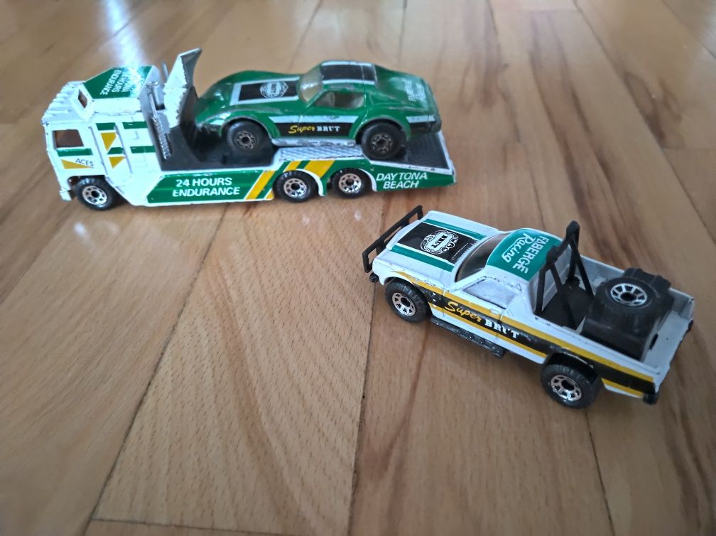 Matchbox TEAM Transporter Set