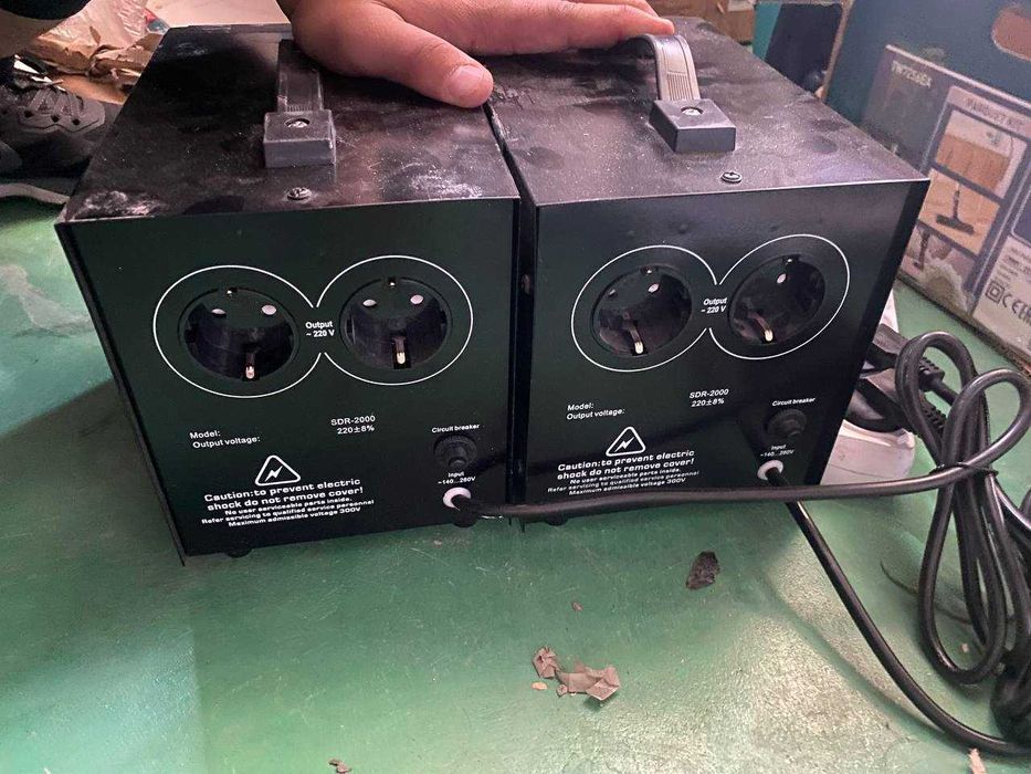 Стабилизатор Voltage SDR-2000 Black. Распродажа!