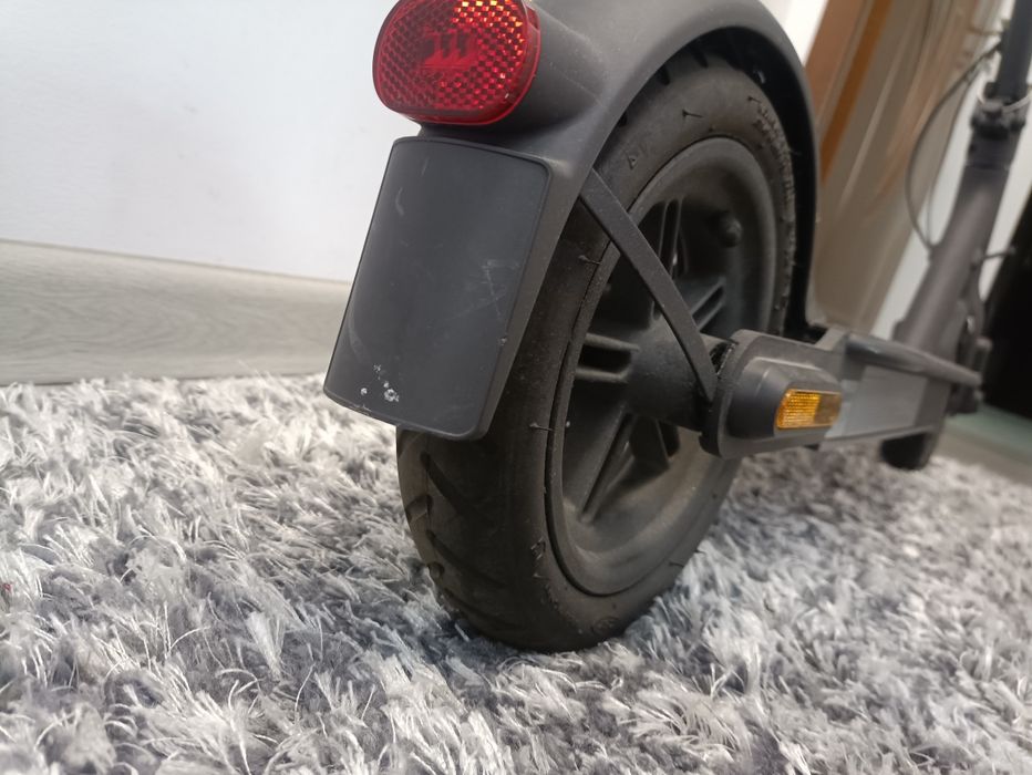 Trotineta electrica 700 de lei