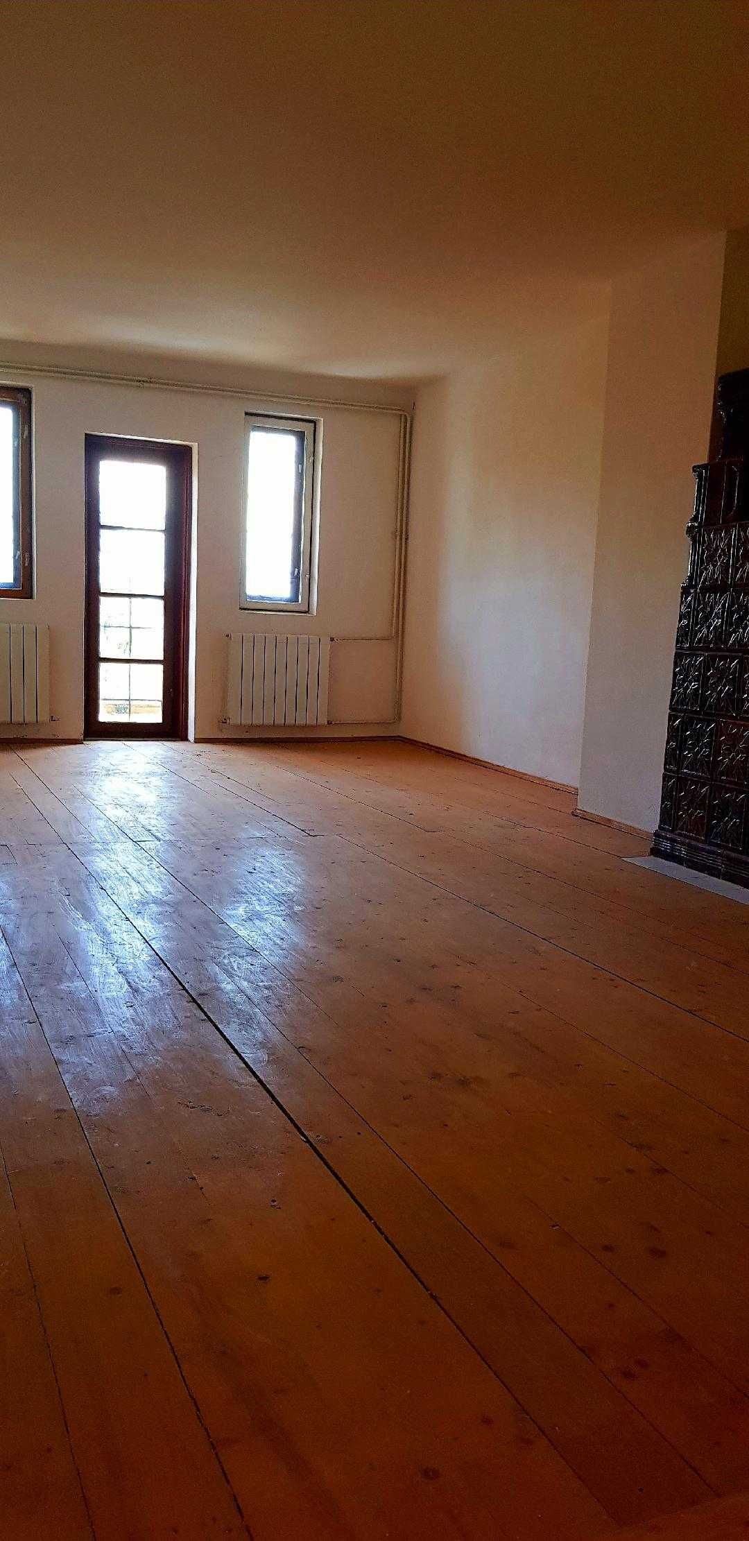 Ocazie deosebită – 2 Vile de vânzare la preț de una - Statiunea Breaza
