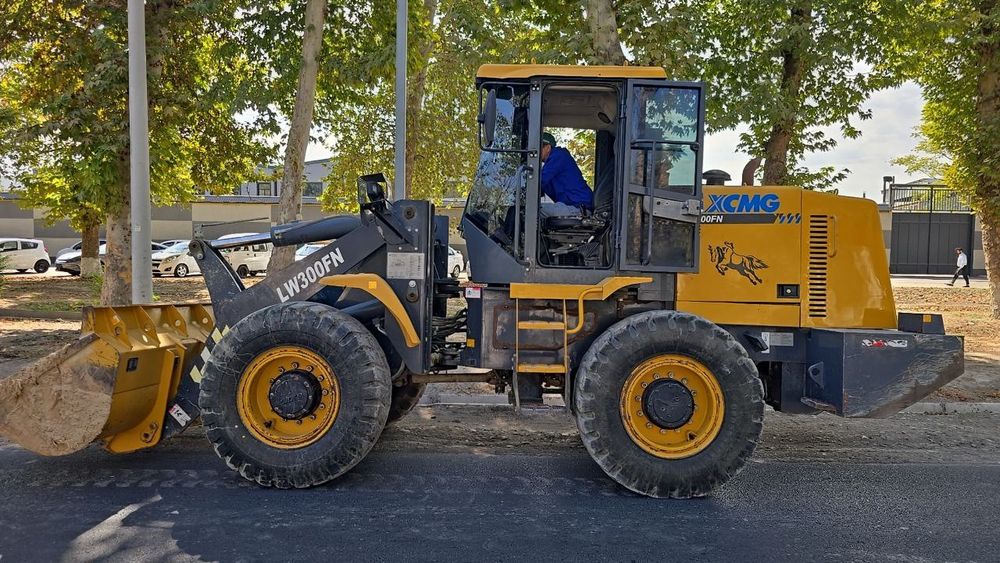 Пагрузчик хизмати 1.8куб