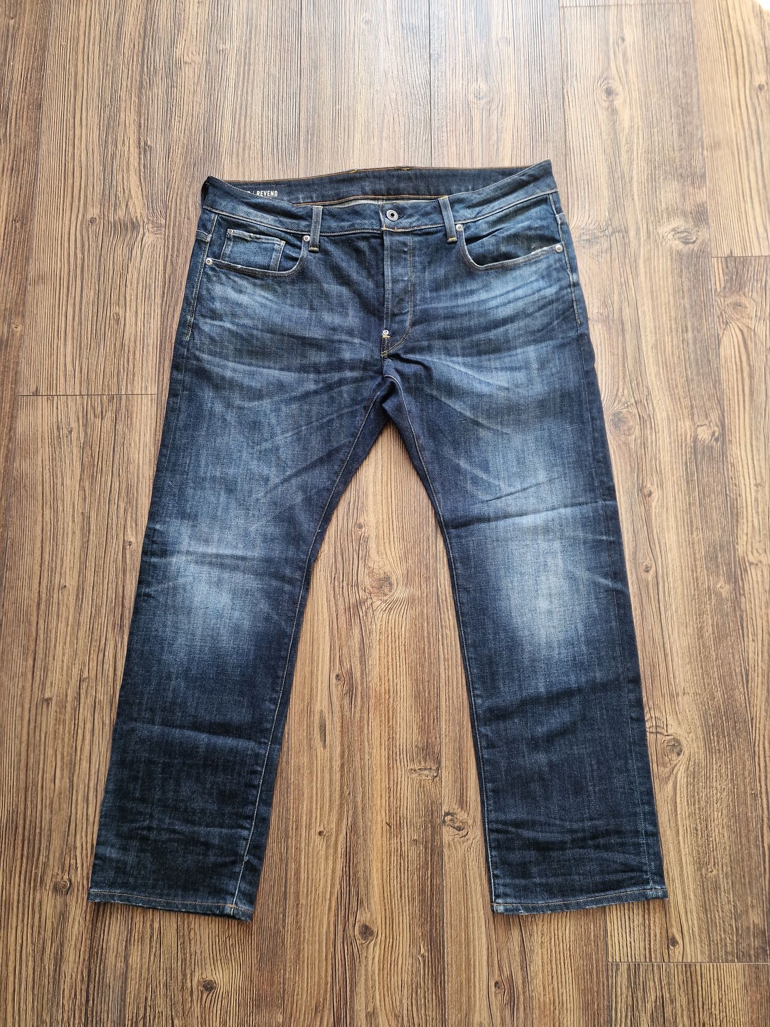 Страхотни мъжки дънки G STAR RAW размер 38
З8ми, без забележки като но