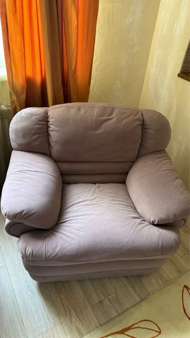Диван и кресла (комплект)