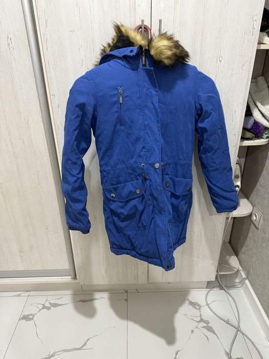 продам зимнюю куртку парка