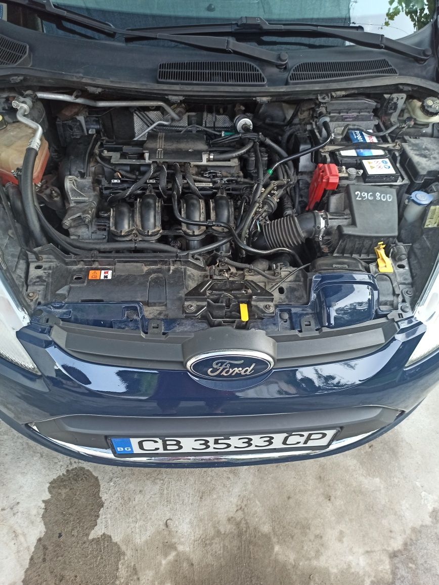 Ford Fiesta 1.4 бензин/ газ  2010г.