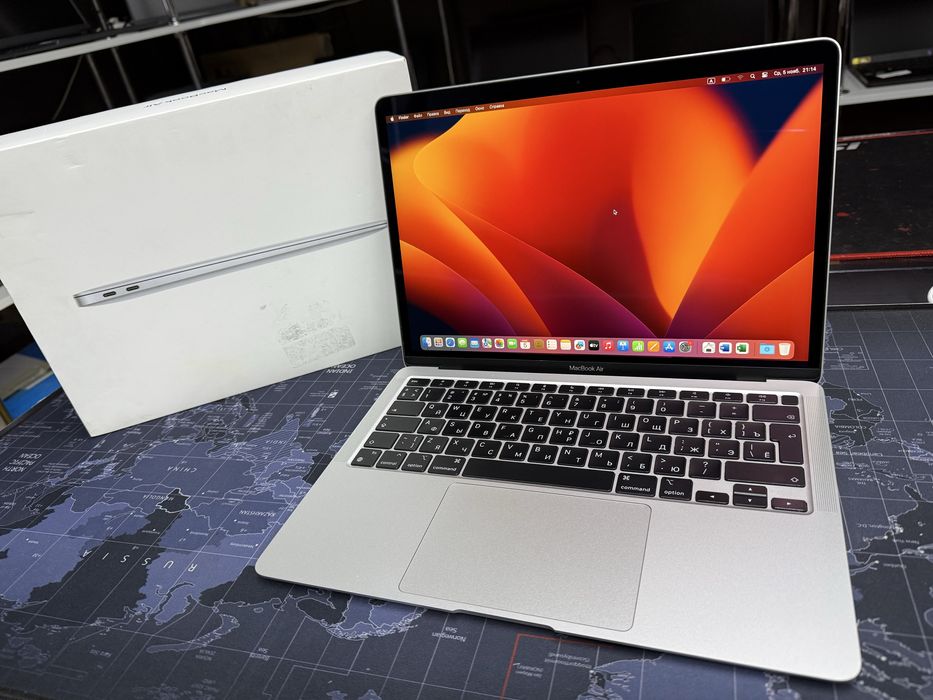 Macbook Air 13 M1 8Gb/256Gb/141ц