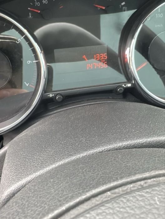 Пежо/ Peugeot 3008 на части