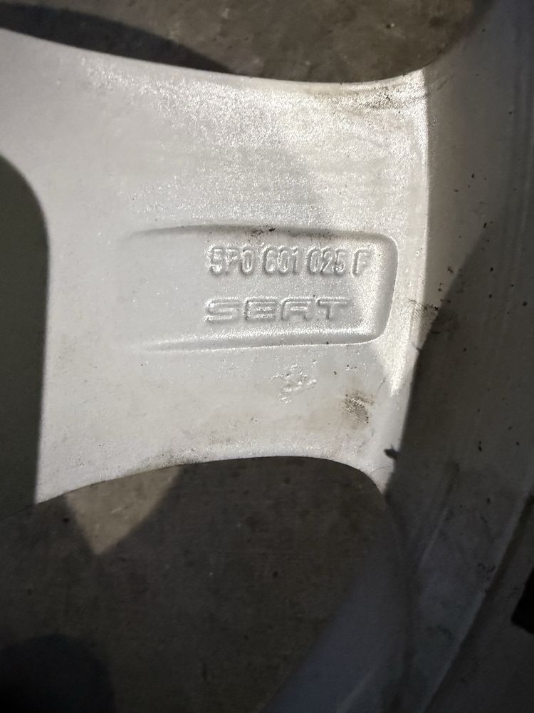 Оригинални джанти Seat 16 цола 5x112